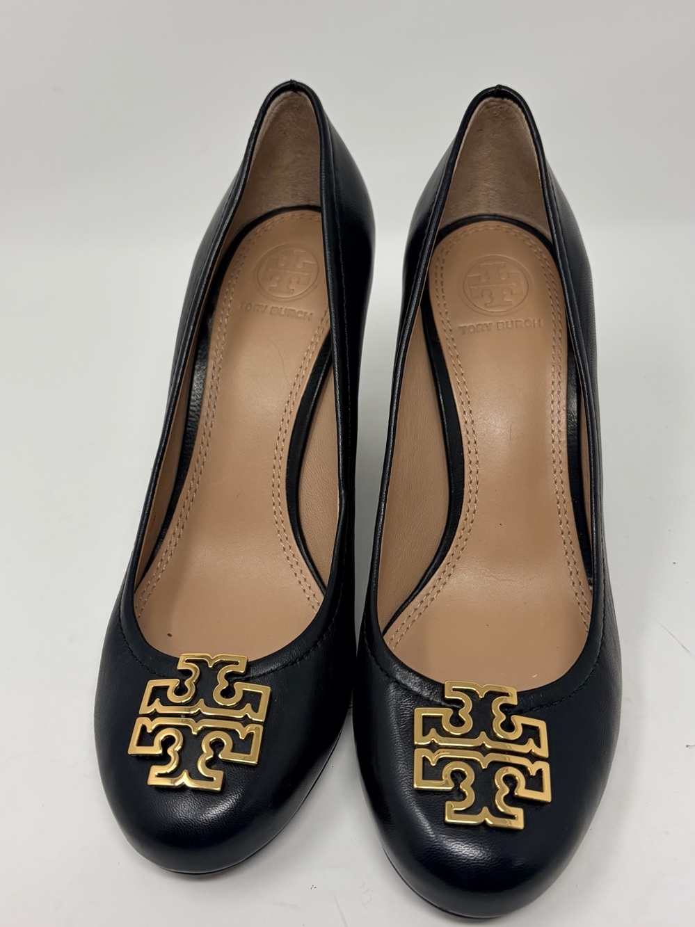 Tory Burch Black Leather Pumps with Gold Logo
